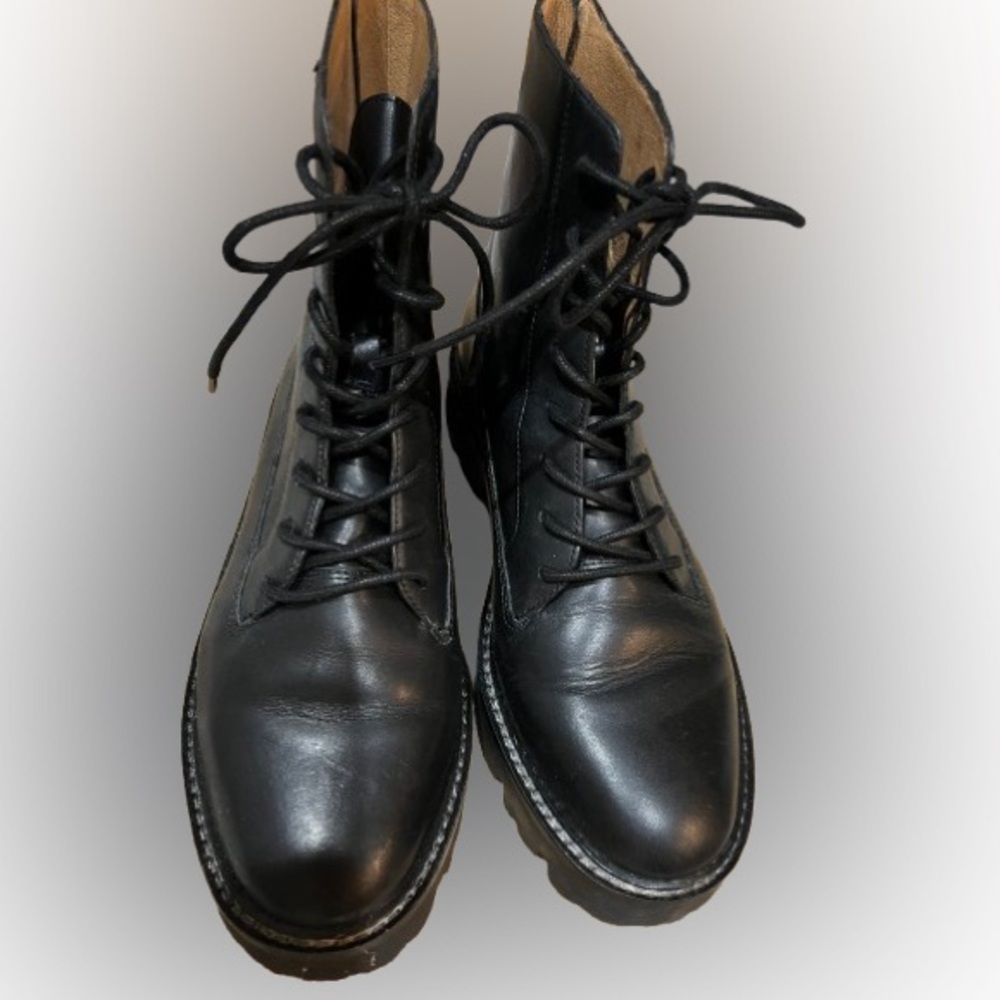 Madewell Black Leather Rayna Shelton Lug Sole Boots Sz 7.5 Combat inspired